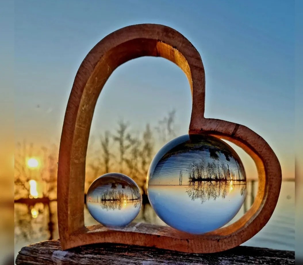 Dağları aşacağımız denizleri geçeceğimiz sevdiklerimiz daim olsun hayırlı akşamlar keyifli vakitler🎀