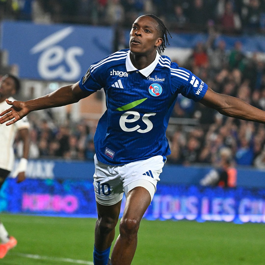 DAZN_BENL's tweet photo. 🇫🇷 Monaco - Strasbourg 
🕙 LIVE vanaf 19u00
📲 De DAZN-app
🔗 https://t.co/qW6KYBeBAm
🎙️ @DylanVRooy

#ASMRCSA https://t.co/h8UFPiuCzc