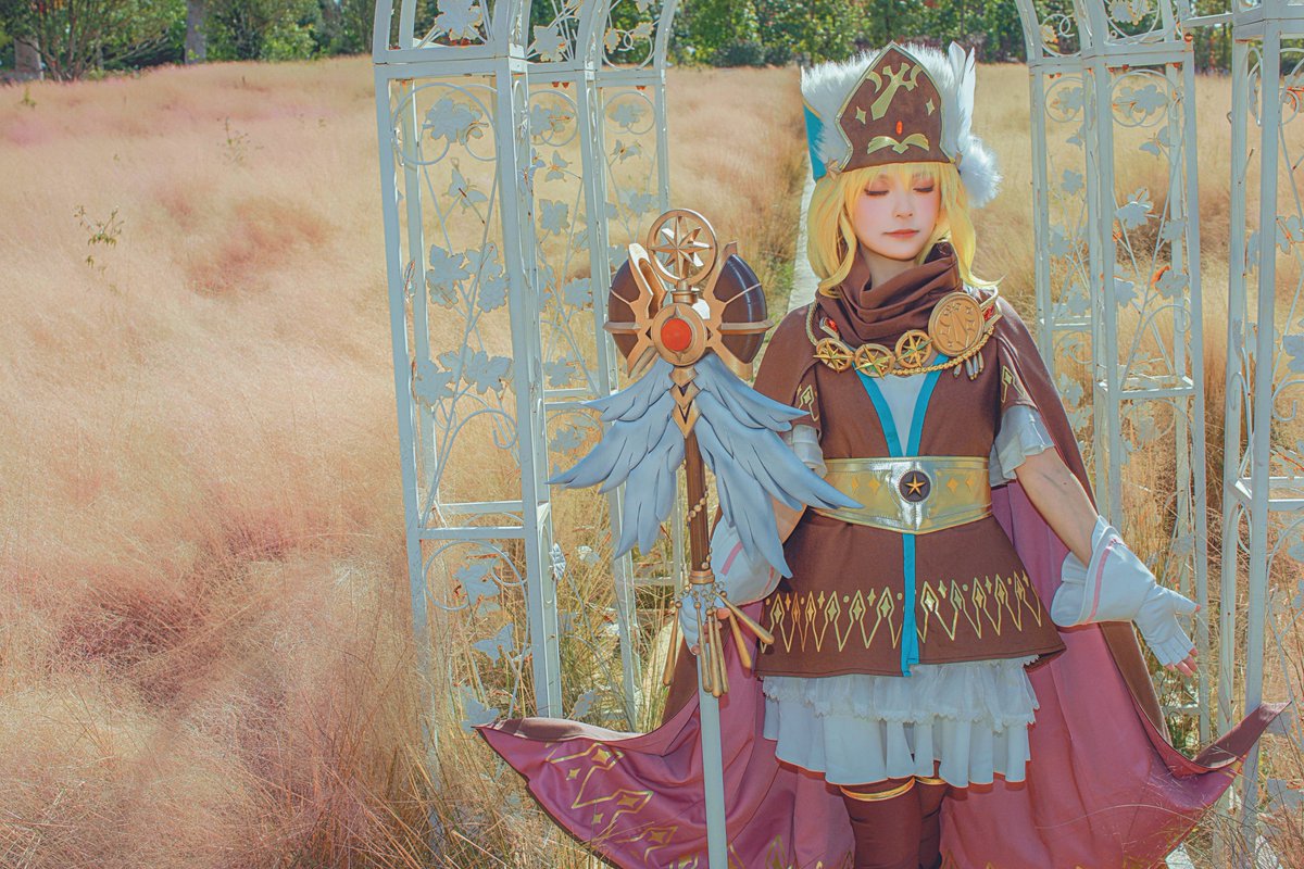 #FE35周年简中纪念【3/5】
火焰纹章系列35周年纪念48h｜爱与勇气的35周年
【20:00】子虚
#FE35周年
#ファイアーエムブレム