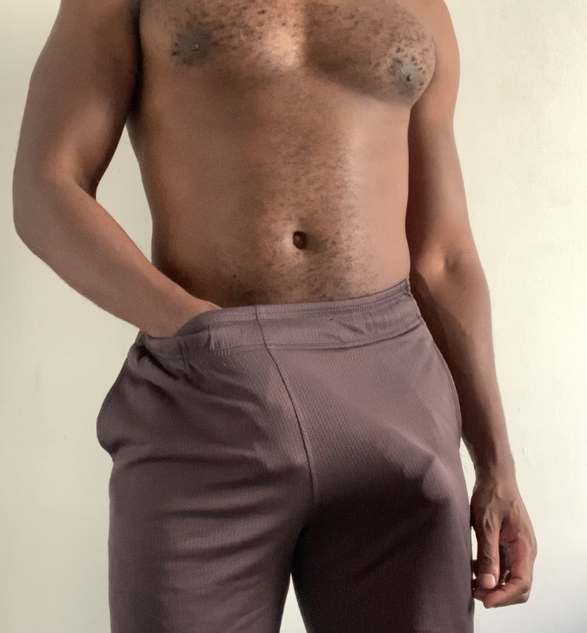 raphakampus's tweet photo. @mundomaisgay @OnlyFans @machos_hot_red @Blackman5485 @sejaprivacy @freaky_blackboi https://t.co/SVHtde89se