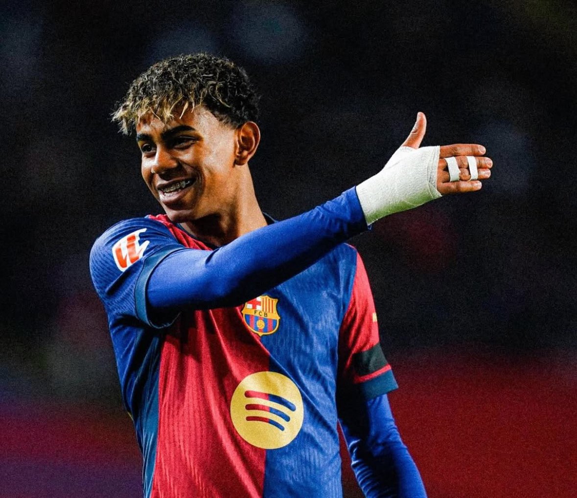18 assists this season for Lamine Yamal. 💎