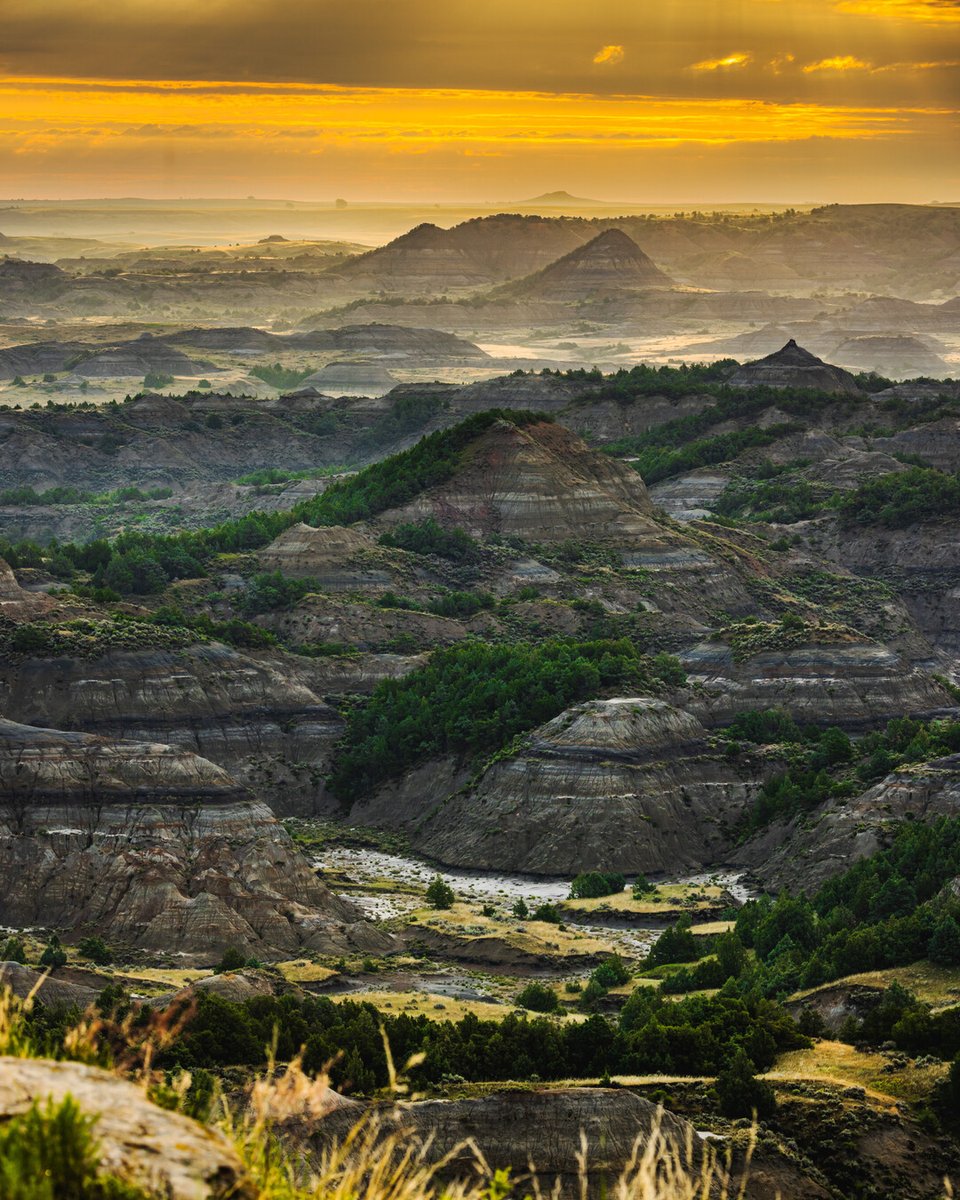 Happy #NationalParkWeek to this beautiful place. We ❤️ you 
Theodore Roosevelt National Park.
