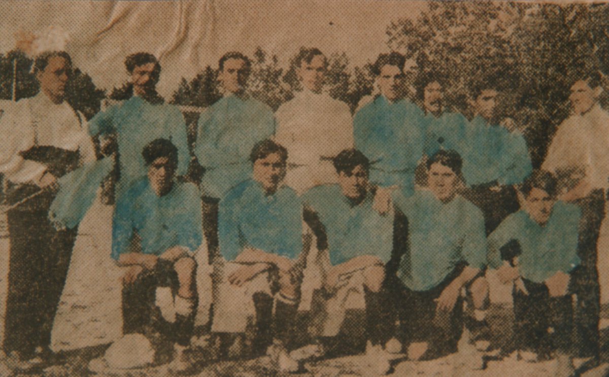 🗓 #UnDíaComoHoy, en 1914, #Belgrano jugaba por primera vez en los actuales terrenos del Gigante de Alberdi.

🔙 Aquel amistoso ante el Colegio Nacional de Monserrat terminó 2-2, pero lo más importante ya había pasado: se sellaba el vínculo eterno entre el Pirata y su lugar en el
