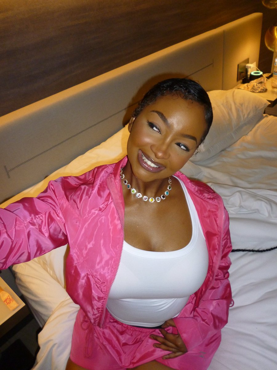 La vie en rose 💕🐆
•
📸 <a href="/moreofkadi/">ShotByKadi</a>