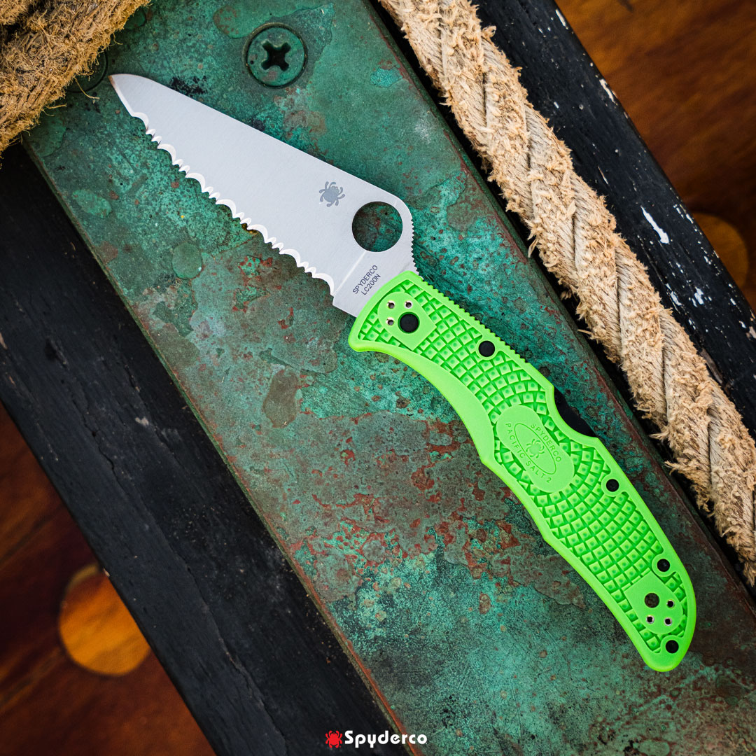 SpydercoKnives's tweet photo. From coastal ops to backcountry escapes, the Pacific Salt® 2 is made to thrive in the rough. Ultra corrosion-resistant H2 steel, reliable Bi-Directional Texture™ grips, and uncompromising performance. Where has the Spyderco Salt Series® taken you? #SaltySaturday #Spyderco https://t.co/wWyqTznFiP