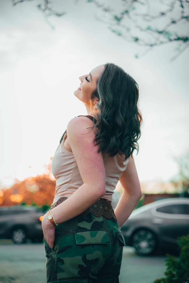Haley Mae Campbell (@haleymcampbell) on Twitter photo Always lookin’ for a silver lining ✨ Always lookin’ for a silver lining ✨