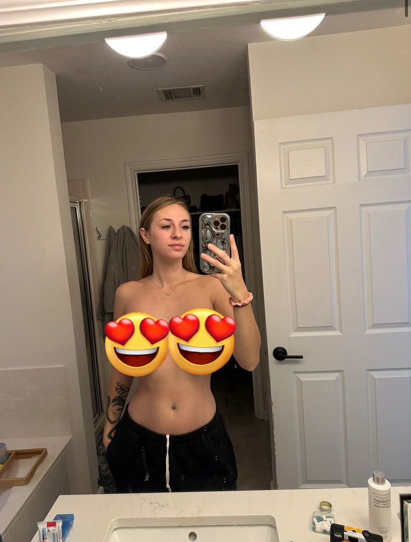 MableBrianna20's tweet photo. let's take a test.... comment “🥰” and see what lands in your Dms*🍑 https://t.co/oT5i9L9hLA