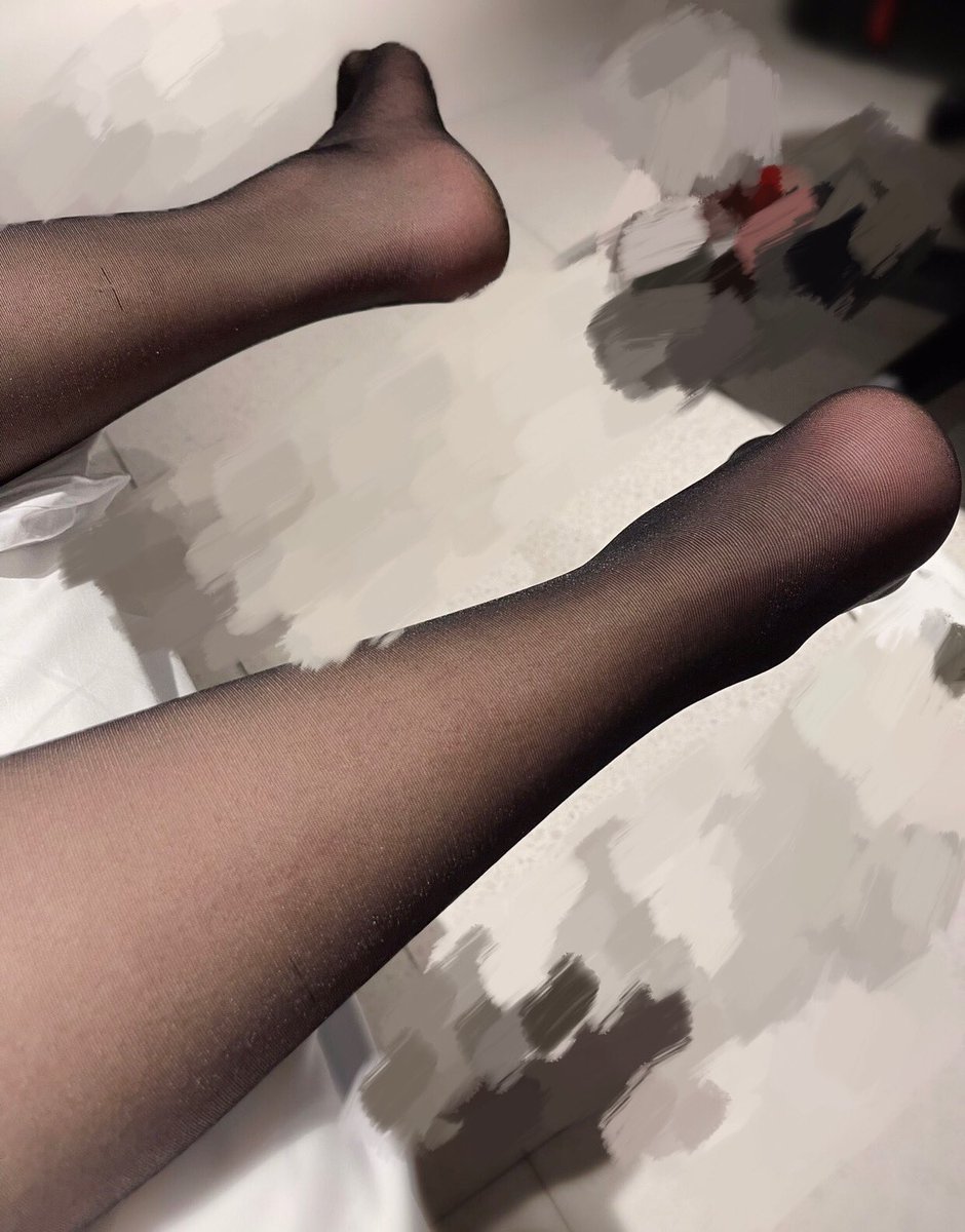 今晚又给男同桌足了，我有自拍好看的，想看的已经在评论区留言了。 https://t.co/aEs5iAsyrh