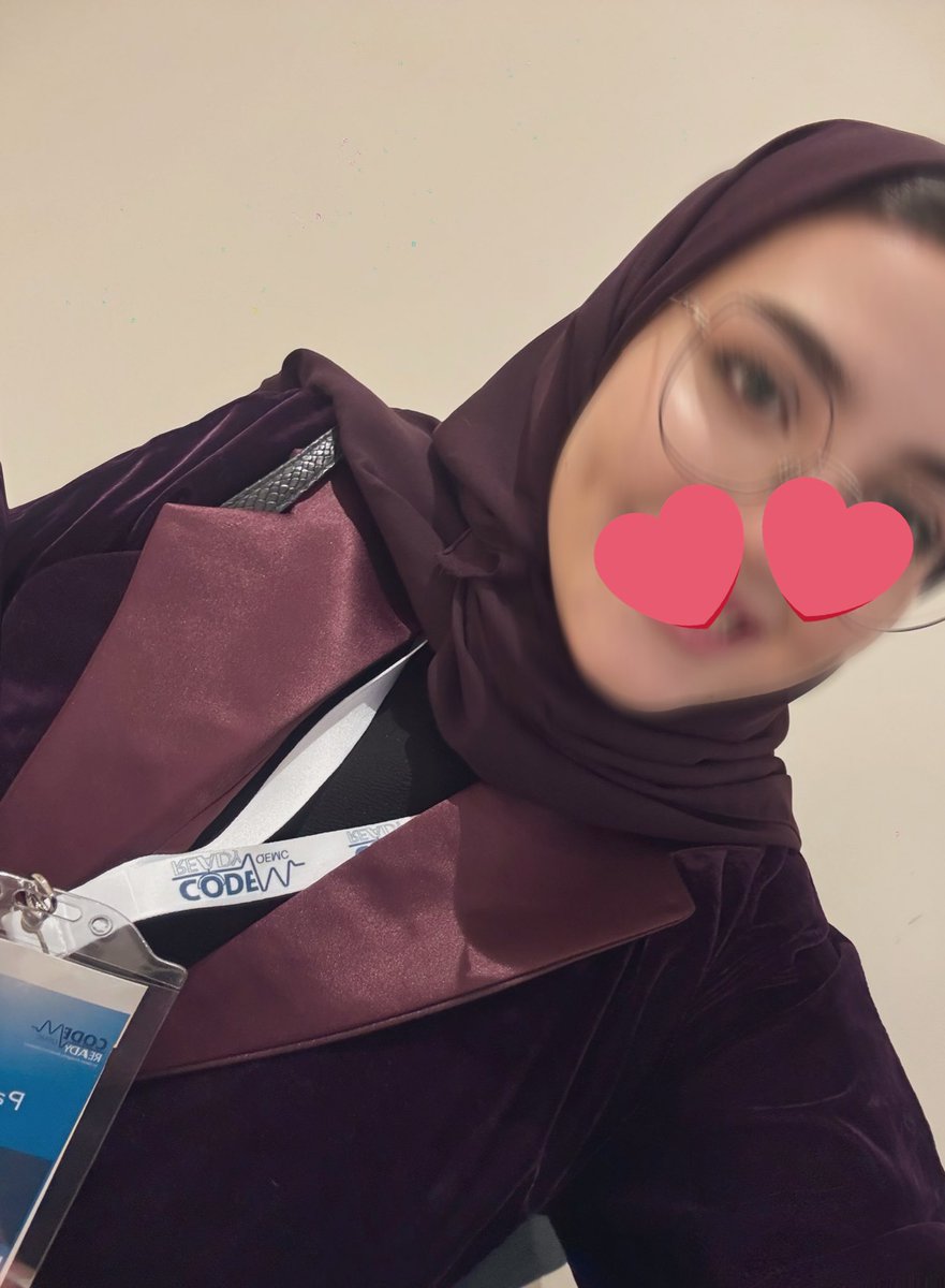 b23iu's tweet image. Glad to attend #CodeReady with @QassimEMC for the first time 🤍