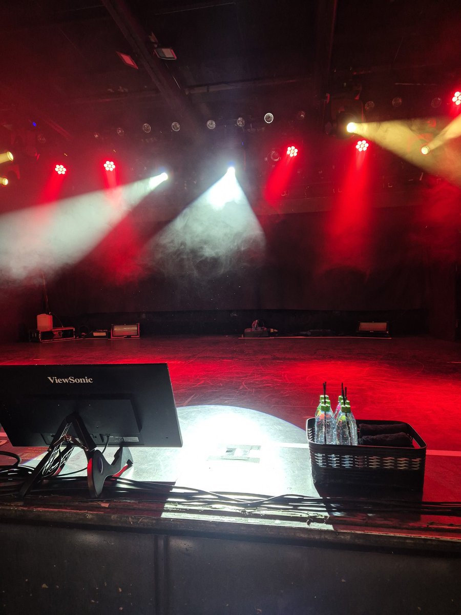 My spot for #lun8inwarsaw 💜