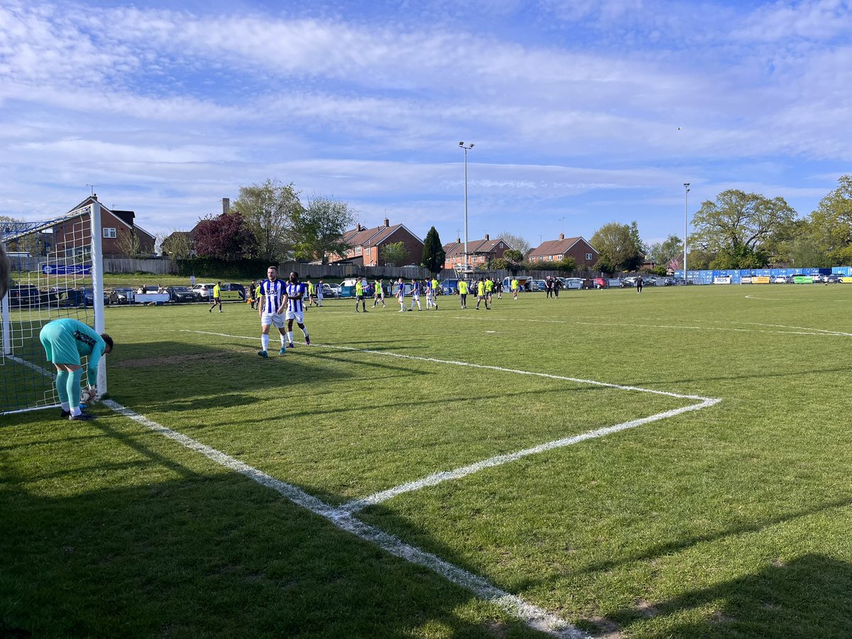 HHTFC's tweet photo. FT ’ | A big 3 points at the HSEnergy Group stadium

Goals by Towning, Sanchez and Sutherland secure to secure the win

HHTFC 3-1 BUFC

#HHTFC https://t.co/JHwRuwgyFx