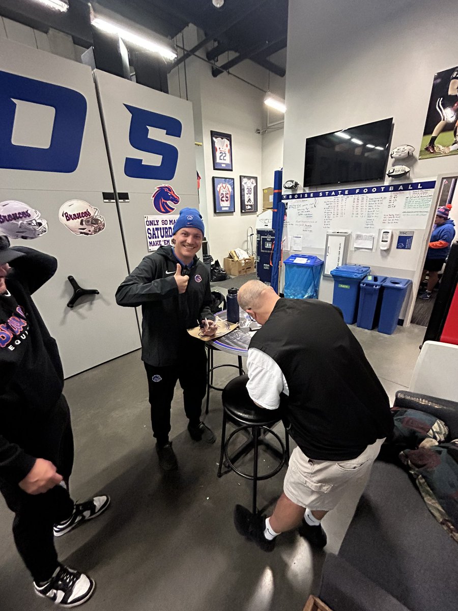 Boise State Equipment tweet media