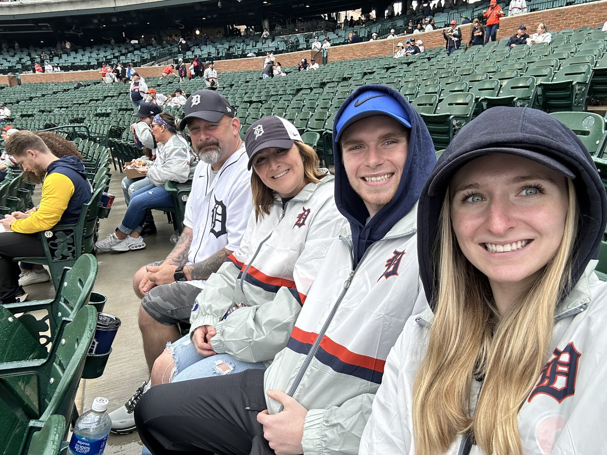 Michele Smerek tweet media