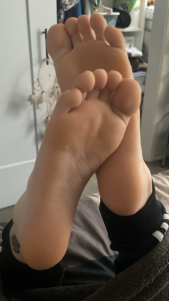 socksnkicks's tweet photo. so soft and smooth https://t.co/f7l2VN0ntH