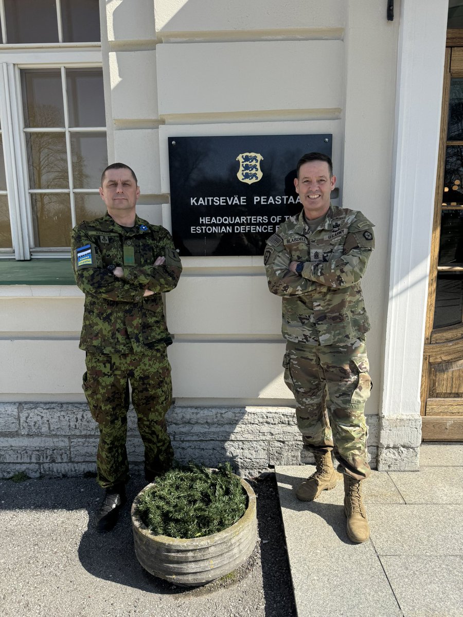 Phil Blaisdell (@csmblaisdell) on Twitter photo Thanks Estonia for being amazing allies & friends! We train together & will fight together if that day should come…& we will Win!🇺🇸 🇪🇪 <a href="/VCorps/">U.S. Army V Corps</a> Thanks Estonia for being amazing allies & friends! We train together & will fight together if that day should come…& we will Win!🇺🇸 🇪🇪 <a href="/VCorps/">U.S. Army V Corps</a>