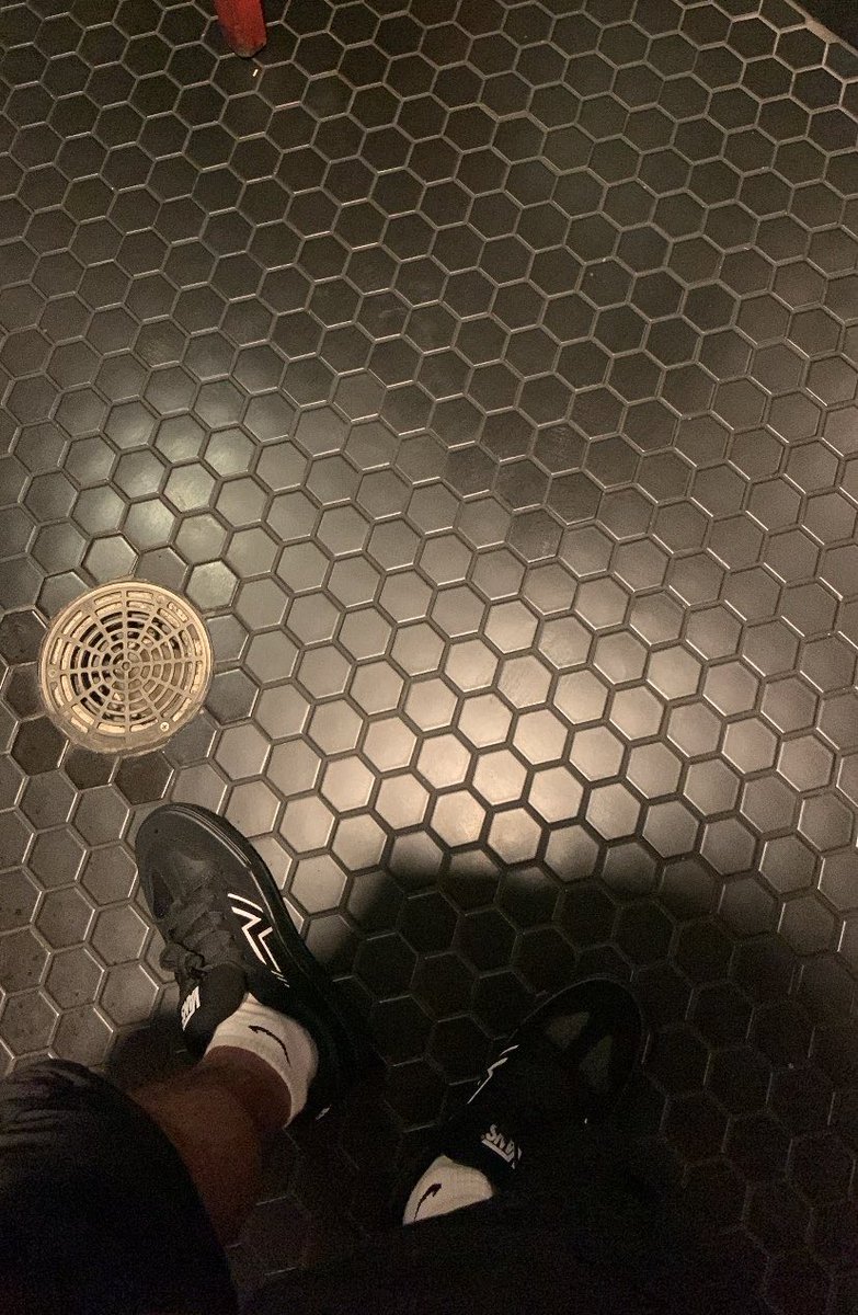 DrewRay___'s tweet image. 