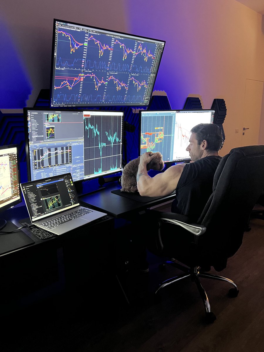 JTrader tweet media