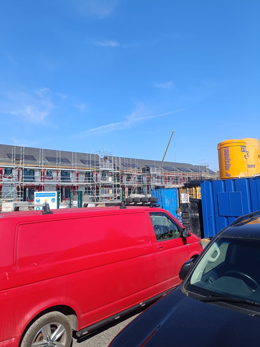 IeVending's tweet image. Another milestone for Vending-Machines.ie!
We’ve just installed two of our custom vending machines at the busy construction site of Durkan Construction in Dublin — helping to keep their hard-working team fueled and refreshed on the go.

#ConstructionLife #SiteSolutions