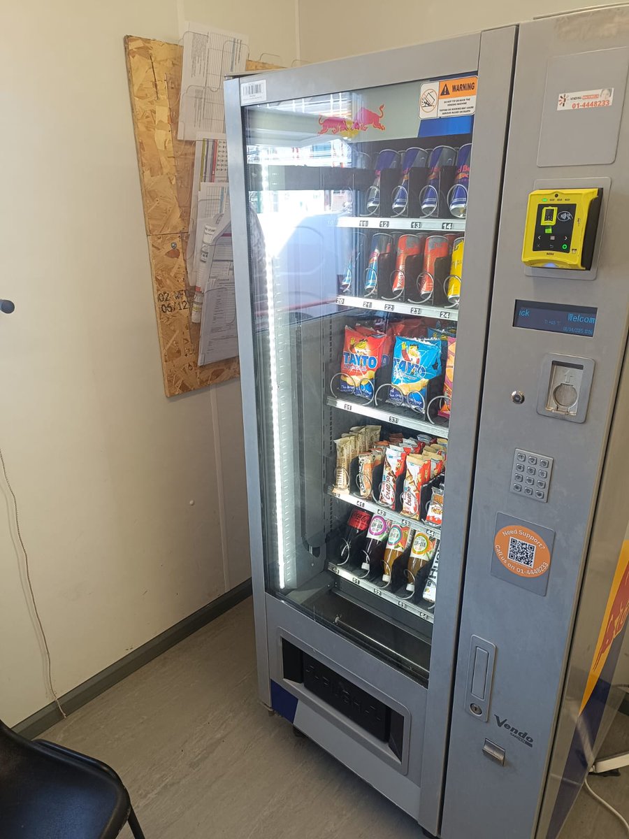 IeVending's tweet image. Another milestone for Vending-Machines.ie!
We’ve just installed two of our custom vending machines at the busy construction site of Durkan Construction in Dublin — helping to keep their hard-working team fueled and refreshed on the go.

#ConstructionLife #SiteSolutions