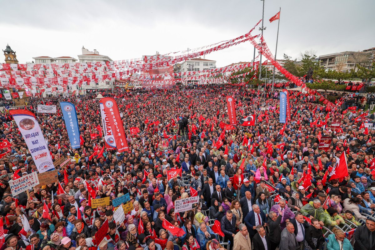 TurkishIndy's tweet photo. CHP’nin Yozgat mitingi ilklere sahne oldu, binlerce çiftçi mitinge damga vurdu

https://t.co/UD4Jnf0aSn https://t.co/47S7jaxwEd