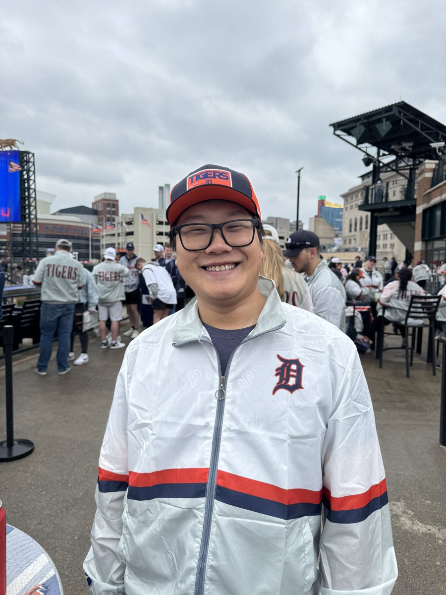 abbugg33's tweet photo. #RepDetroit https://t.co/dmr5ppsuiy