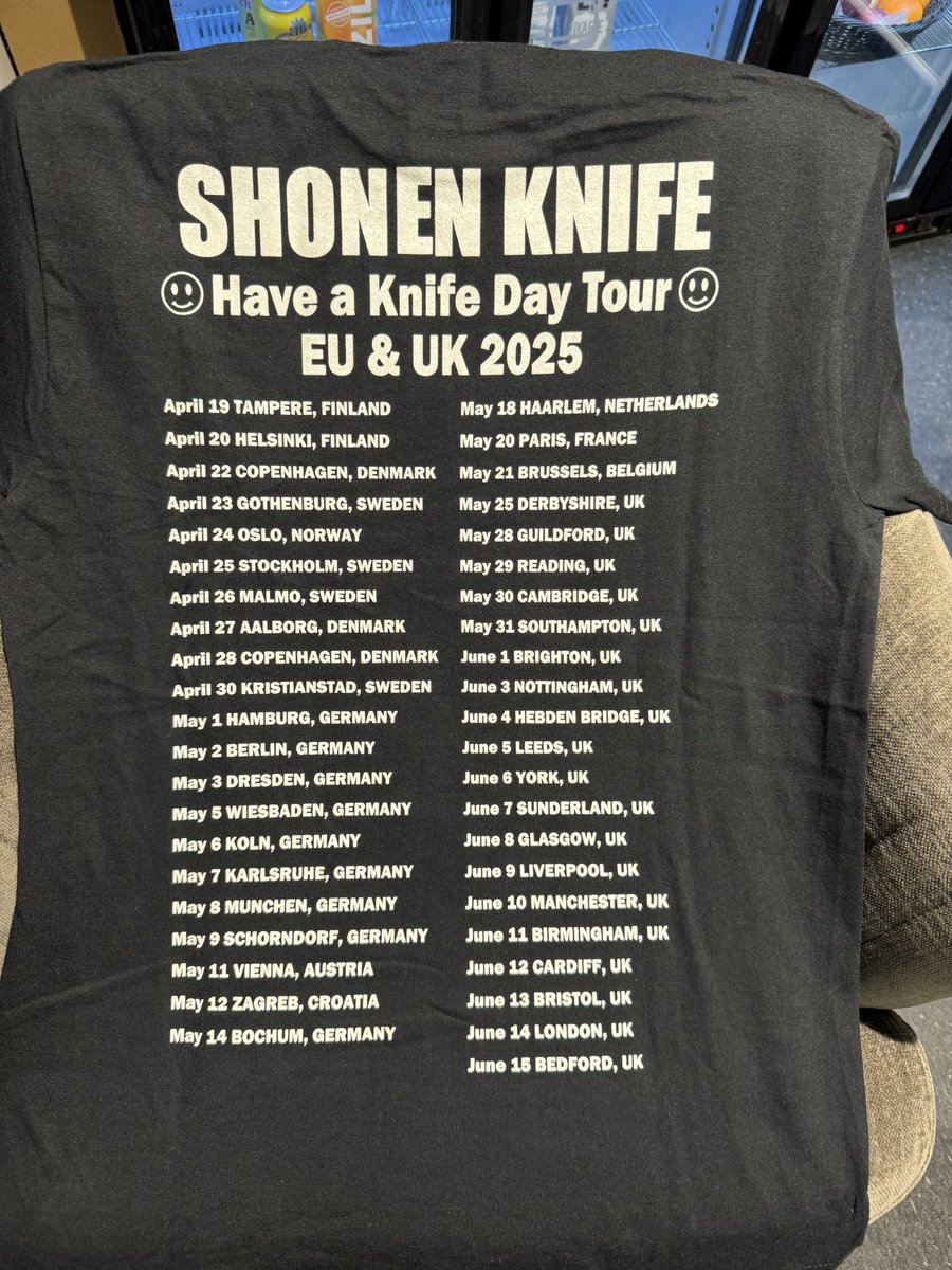 Our tour T-shirts have arrived! ツアーTシャツ到着！