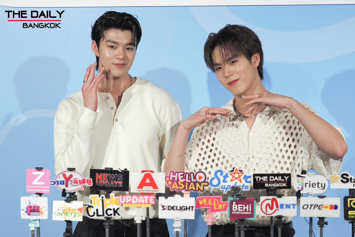 thedailybkk's tweet photo. สองหนุ่ม #มีนปิง ช่วงให้สัมภาษณ์สื่อในงาน It’S SKIN “Beauty for all with Meen-Ping”
#ITSSKINxEVEANDBOY #ITSSKINxMeenPing
#MeenPing
#meennicha8 #Pingkrittanun
#ITSSKIN #ITSSKINThailand #BeautyForAll #Power10Effectors #eveandboy #ebitsskin https://t.co/3dHY2JsirM