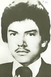 Un día como hoy  19 de abril en la #HistoriadeHonduras
🇭🇳1988. Es secuestrado al dirigente estudiantil Roger Gonzáles por la Fuerza de Seguridad Pública (FUSEP), en el contexto de la aplicación de la Doctrina de Seguridad Nacional, implantada en Honduras durante la década de