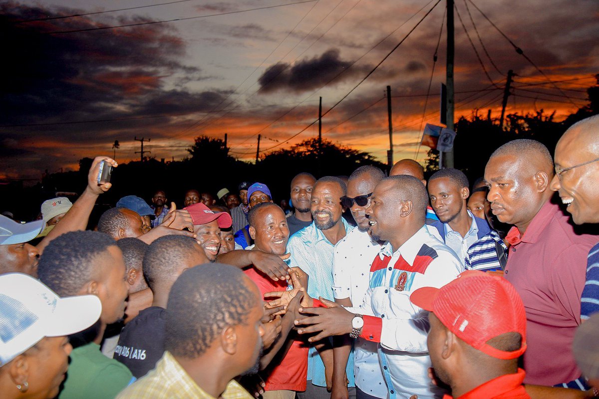 Sativa255's tweet image. Picha za UKONGA zinawaumiza sana WAKOLONI WEUSI.

Naomba ZISAMBAE NCHI NZIMA.🔥🔥🔥

REPOST 200🔥🔥🔥🚨🚨🚨