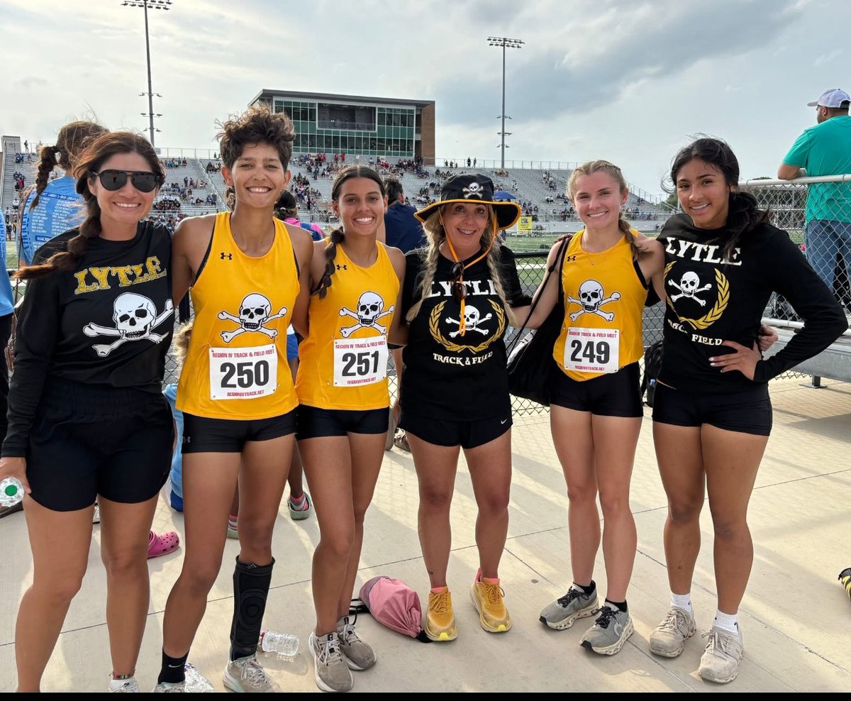 Good luck today  girls 🏴‍☠️ <a href="/lytleisd/">Lytle ISD</a> <a href="/LytleTrack/">Lytle Track & Field</a> <a href="/Klayre_Cook/">Klayre Cook</a> <a href="/Giselle61012231/">Giselle Esparza</a>