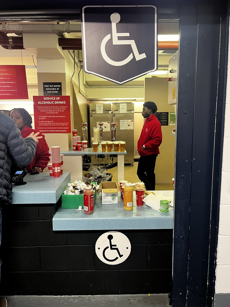 Up your game <a href="/principalitysta/">Principality Stadium</a> <a href="/WalesRugby/">WalesOnline Rugby</a> <a href="/WelshRugbyUnion/">Welsh Rugby Union 🏴󠁧󠁢󠁷󠁬󠁳󠁿</a> disabled line being used as a filthy sauce station and rubbish collection. Truly disgraceful and disrespectful. What an embarrassment.