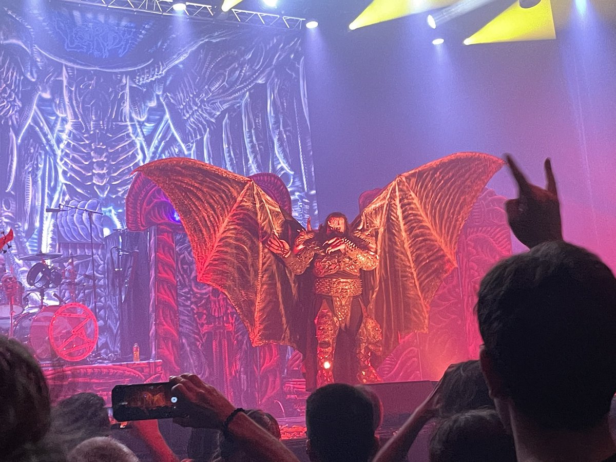 Finally, after twenty years, I saw <a href="/LORDIOFFICIAL/">Lordi</a>. That was awesome. Stay heavy!