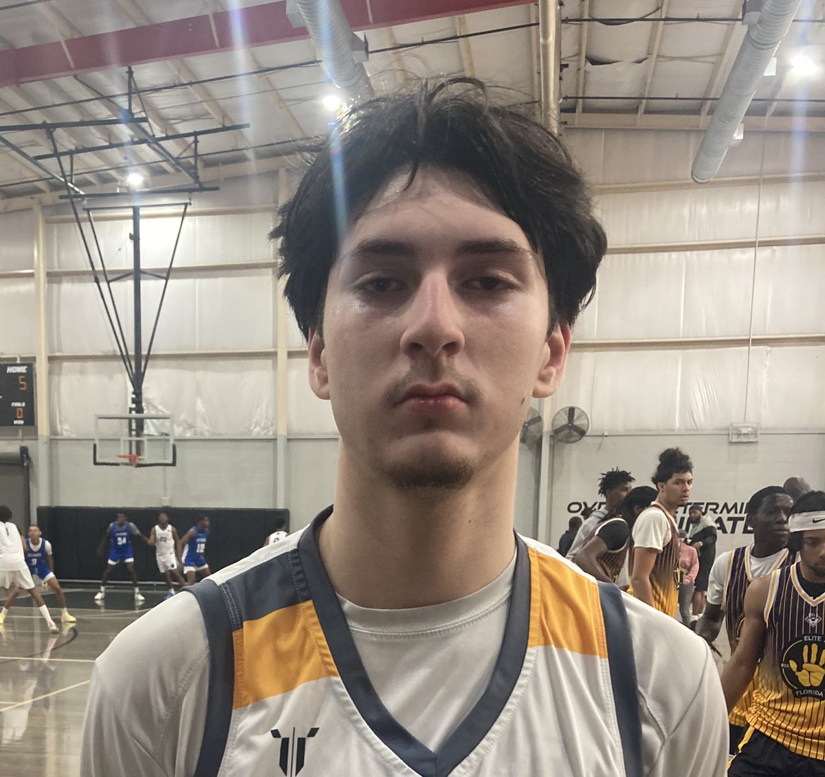 Jonathan Hemingway (@coachhemi) on Twitter photo OTR Summer Jam
๐จ STOCK RISER ALERT ๐จ
โ26 Mustafa Asrar (Wilson Academy) scored a game high 19 points.
Versatile and skilled at 6-6, Asrar is on the radar after this morningโs game.
๐ <a href="/SewerSouth/">Sewer South</a> OTR Summer Jam
๐จ STOCK RISER ALERT ๐จ
โ26 Mustafa Asrar (Wilson Academy) scored a game high 19 points.
Versatile and skilled at 6-6, Asrar is on the radar after this morningโs game.
๐ <a href="/SewerSouth/">Sewer South</a>