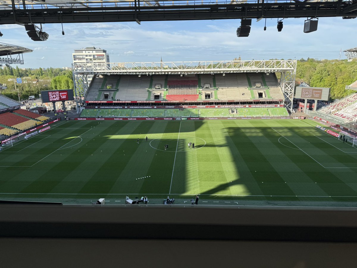 Sébastien Meyer (@meyerseb) on Twitter photo Aux commentaires de <a href="/FCMetz/">FC Metz ☨</a>-<a href="/RedStarFC/">Red Star FC ✪</a> sur @icilorraine avec <a href="/TJeangeorge/">Thomas Jeangeorge ☨</a> à partir de 19h30 Aux commentaires de <a href="/FCMetz/">FC Metz ☨</a>-<a href="/RedStarFC/">Red Star FC ✪</a> sur @icilorraine avec <a href="/TJeangeorge/">Thomas Jeangeorge ☨</a> à partir de 19h30