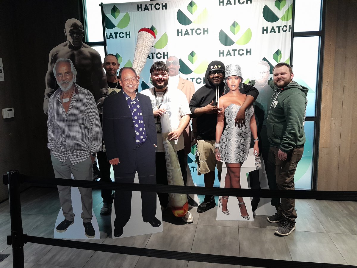 HatchDispensary's tweet photo. 🎬✨ Our Team is having a blast hanging out with some legendary celebrities at Hatch Wheeling and Addison! 😄 From Snoop to Cheech & Chong, they’re all here! Visit us and grab a pic with your favorite cutout and join the fun! 📸BONUS: Snap your pic and tag us on Instagram to get entered in our Photo Contest for points! ✨ 

#GoHatch #Hatchvibes #Illinois #addisonillinois #wheelingillinois