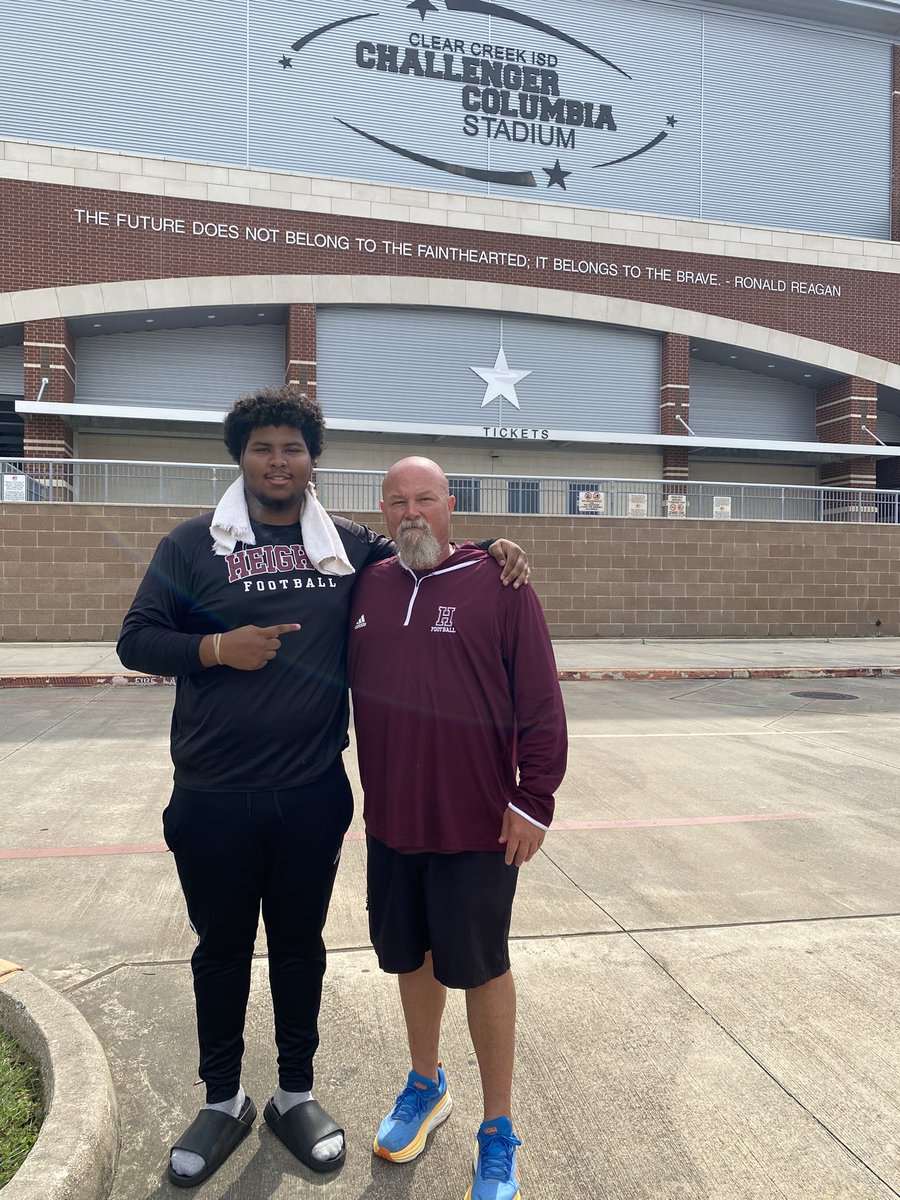 Coach Covington (@topnotchthrower) on Twitter photo Devo finished 7th at the Region III 6A Meet with a best throw of 54โ5.25โ. Not too shabby for a 1st year thrower. Increased about 20 feet from the beginning of the season. Good luck next season at SMU. Devo finished 7th at the Region III 6A Meet with a best throw of 54โ5.25โ. Not too shabby for a 1st year thrower. Increased about 20 feet from the beginning of the season. Good luck next season at SMU.