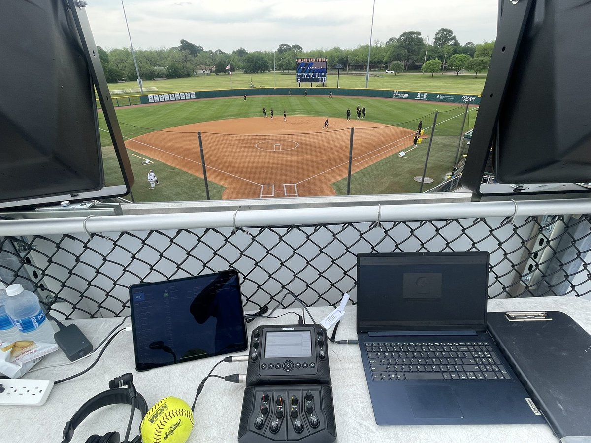 Jett Nelson (@jettnelson3) on Twitter photo .<a href="/UTAMavsSB/">UTA Softball</a> looks to get back in the win column with game 3 against <a href="/GCU_Softball/">GCU Softball</a> today at noon. Tune in on Iheart radio or on the <a href="/UTARadio/">UTA Radio.com</a> app for myself on call from <a href="/UTARadioSports/">UTA Radio Sports</a>! 🥎🔥📲📻
🔗: utaradio.com .<a href="/UTAMavsSB/">UTA Softball</a> looks to get back in the win column with game 3 against <a href="/GCU_Softball/">GCU Softball</a> today at noon. Tune in on Iheart radio or on the <a href="/UTARadio/">UTA Radio.com</a> app for myself on call from <a href="/UTARadioSports/">UTA Radio Sports</a>! 🥎🔥📲📻
🔗: utaradio.com