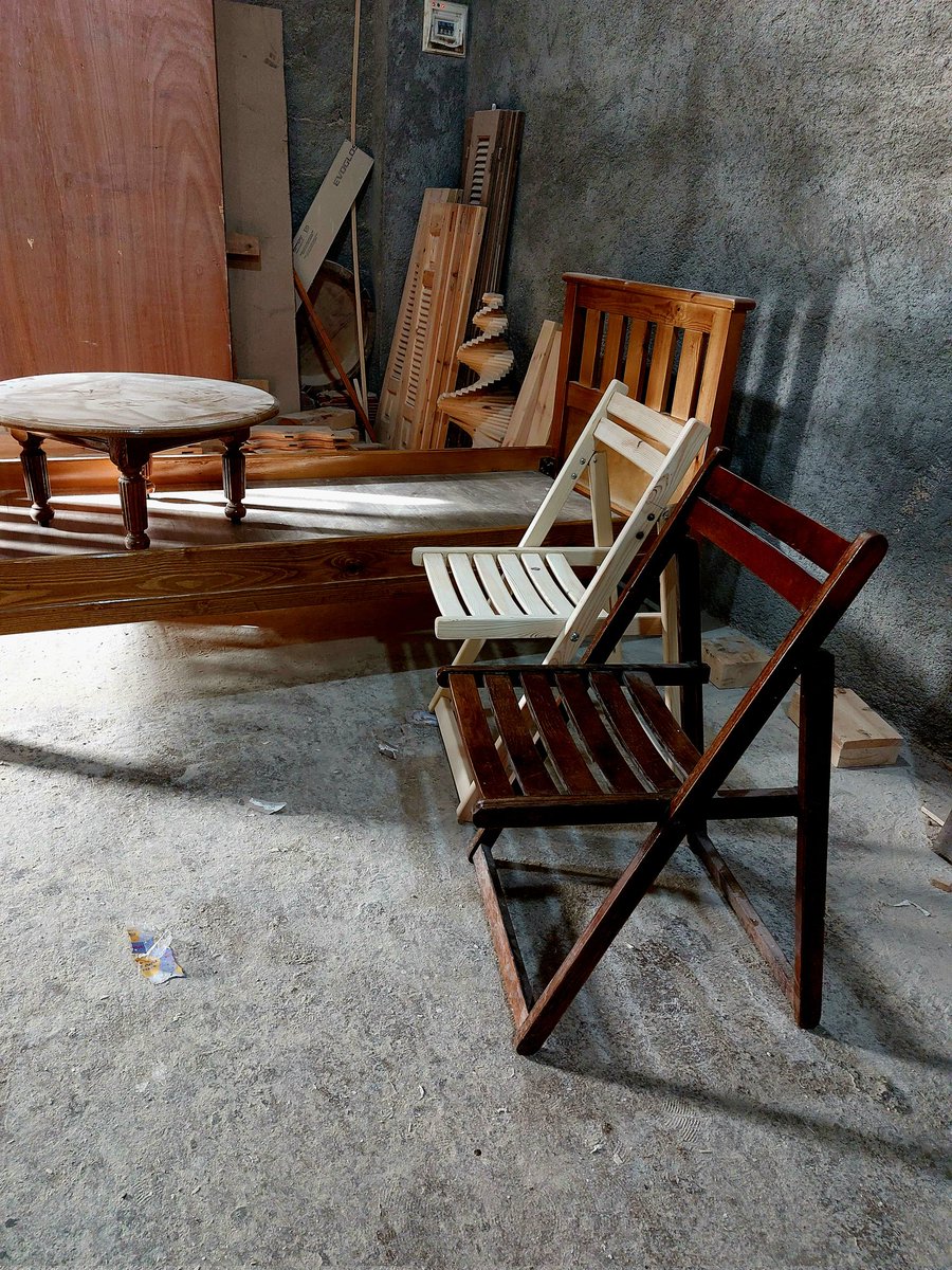 woodworkin83834's tweet photo. Two handmade wooden folding chairs – natural vs stained finish. Simplicity meets craftsmanship! #Woodworking #HandmadeChairs #FoldingChair #WoodDesign #CarpentryArt https://t.co/oKT5EpI6Bw
