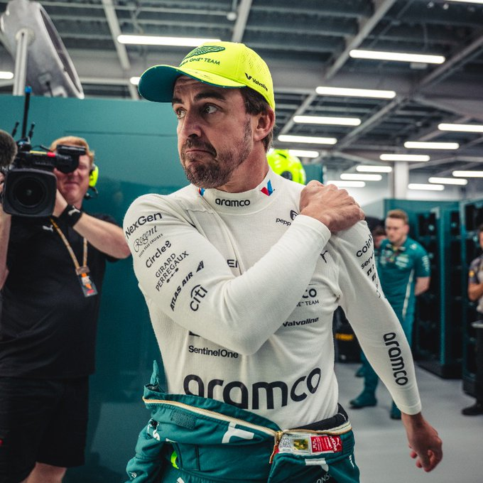 ElReyGuiri tweet media