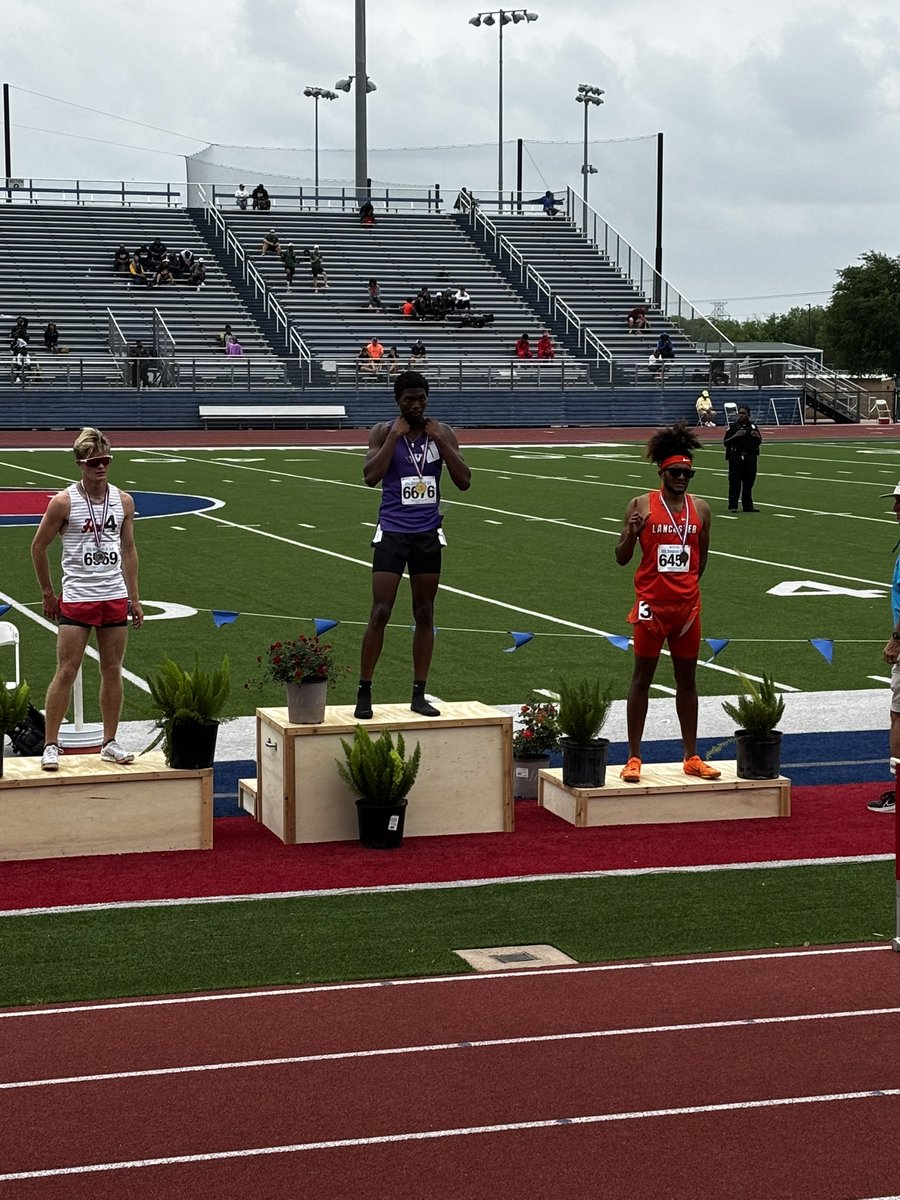 Coach Breed tweet media