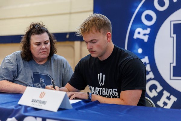 vaseydeacon's tweet photo. It’s official ⚔️ https://t.co/pBqypdf1HU