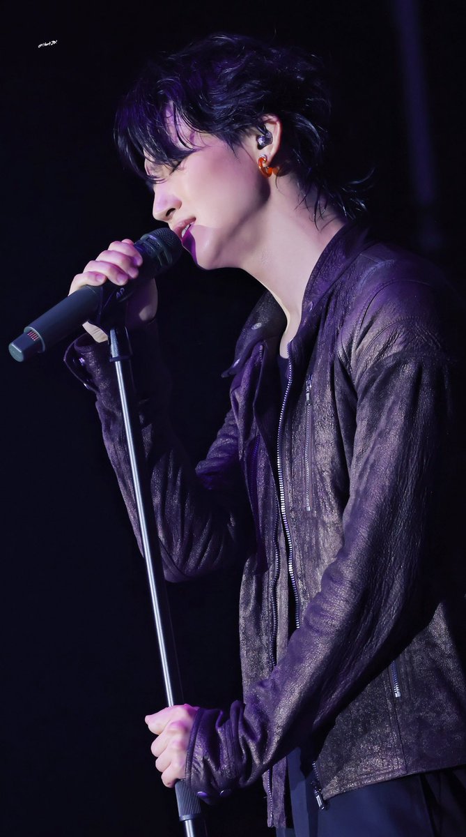 Oh_GotJB's tweet photo. [HQ] 20250419 JAY B CONCERT TAPE：RELOAD in HONG KONG #갓세븐 #임재범 #제이비 #GOT7 #Jayb #JB https://t.co/v6zcYc5UZW