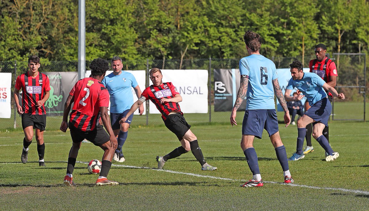 NickyHayesPhotos tweet media