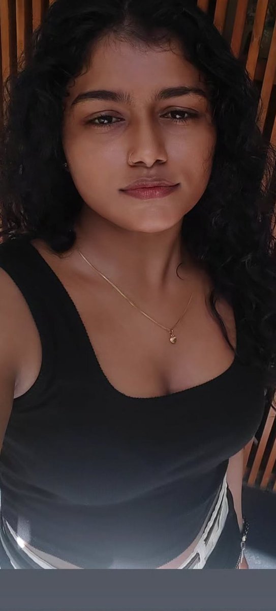Lovely_Queens1's tweet photo. #rahini https://t.co/1udblCaLov