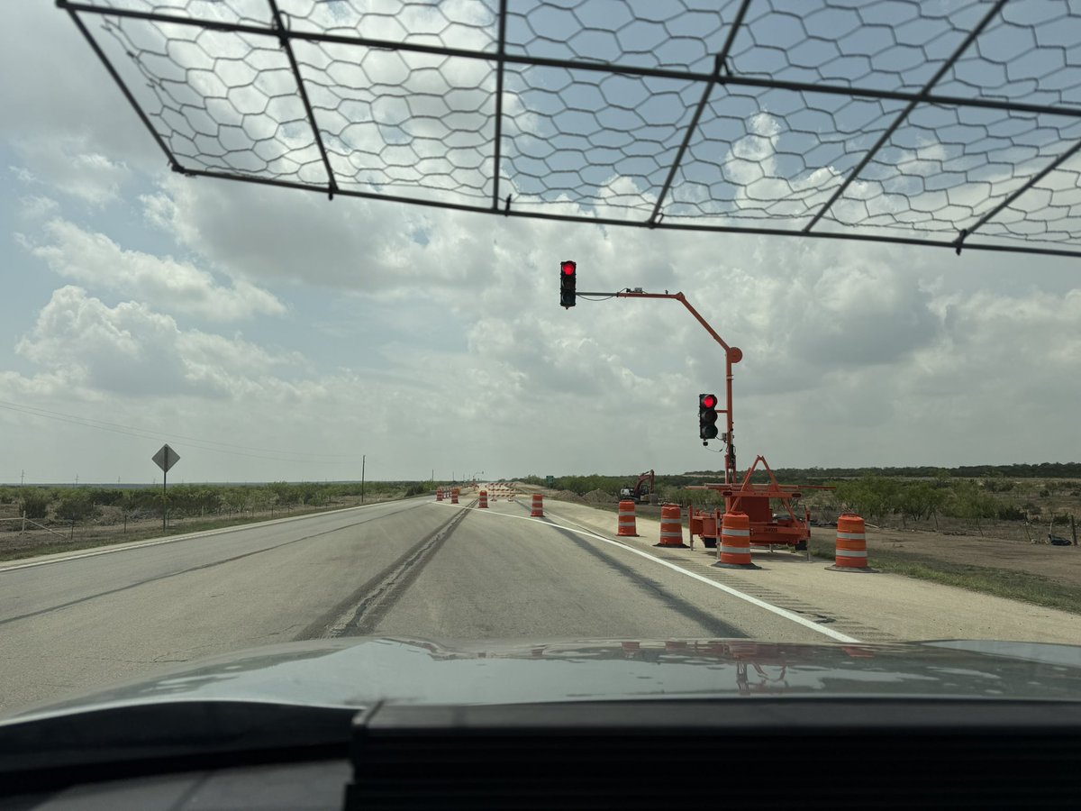 Clint_wx's tweet image. #annoying