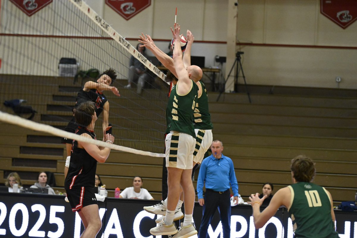 Maryville gets one back in set 3. Miners still lead 2-1.

Saints - 26
Miners - 24

#minerpride