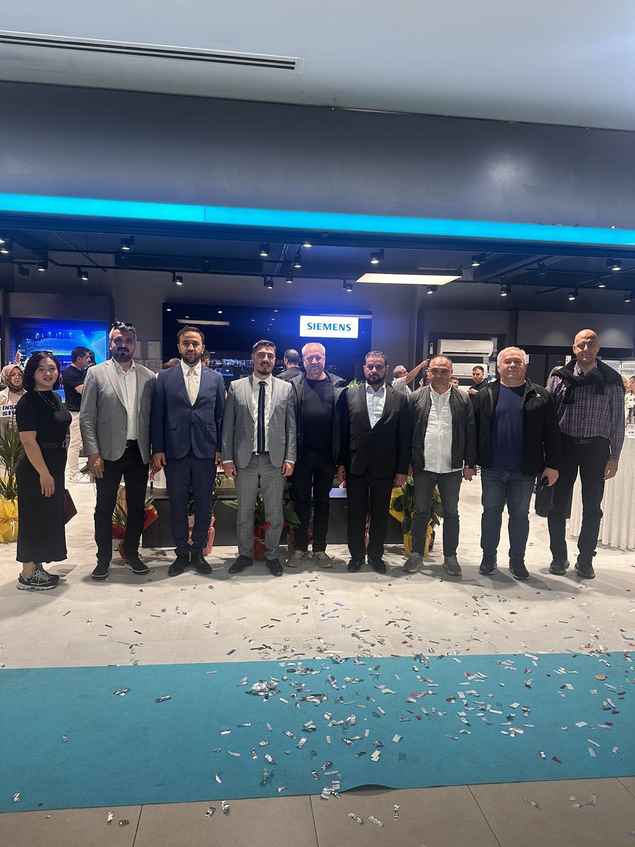 Bugün, yönetim kurulu üyemiz Erkan Sarmaşık’ın sahip olduğu EsAnka şirketler grubunun yeni işyeri  Siemens bugün kapılarını açtı! Bu güzel girişimin hayırlara vesile olmasını diliyor, başarılarının daim olmasını temenni ediyoruz. Yeni işyerinin şehrimize ve ekonomimize değer