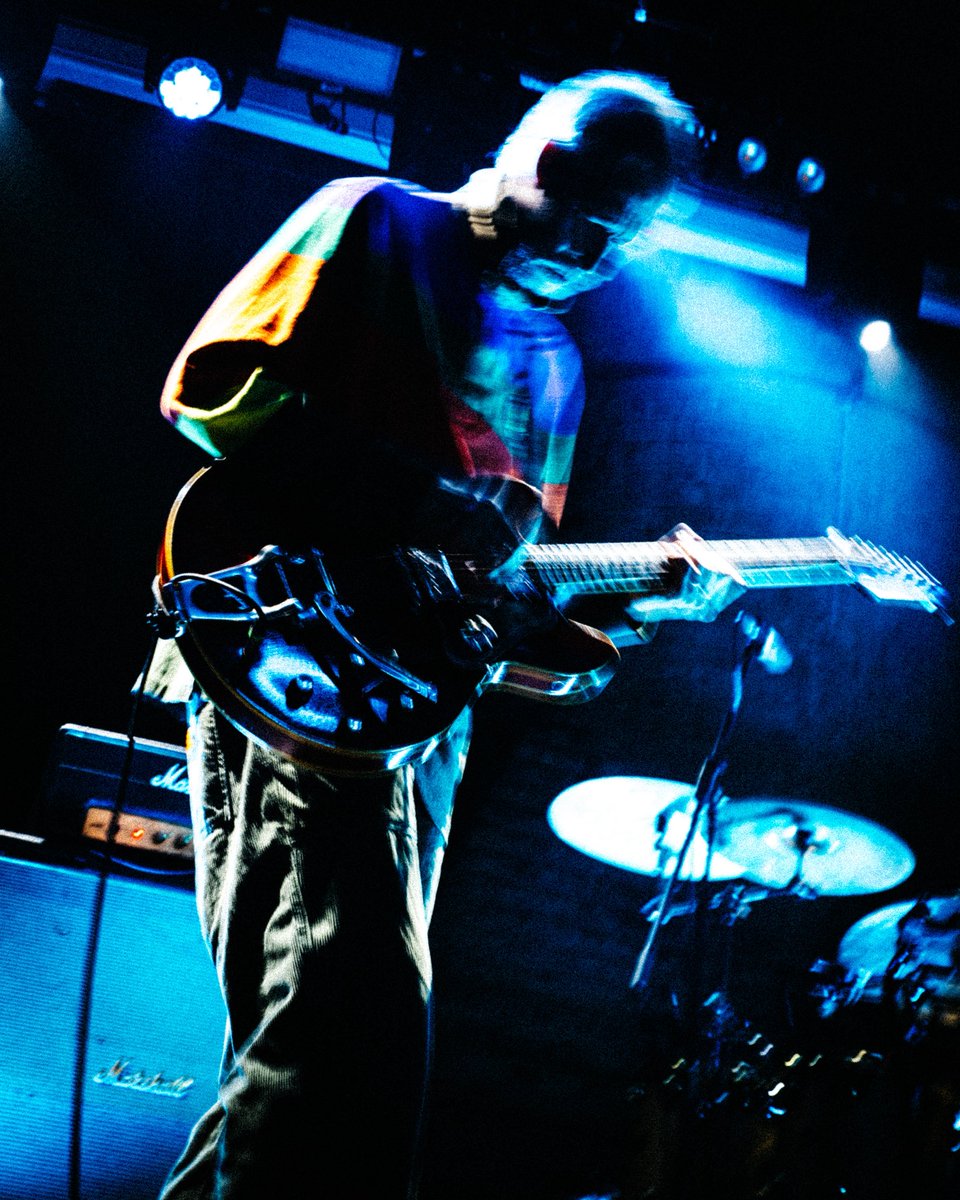 Anyone else ready to kick off tour next week?! 🎸🤘 Don’t forget to grab tickets from the link in our bio!

 📸 @whammoth

#Ride #Shoegaze