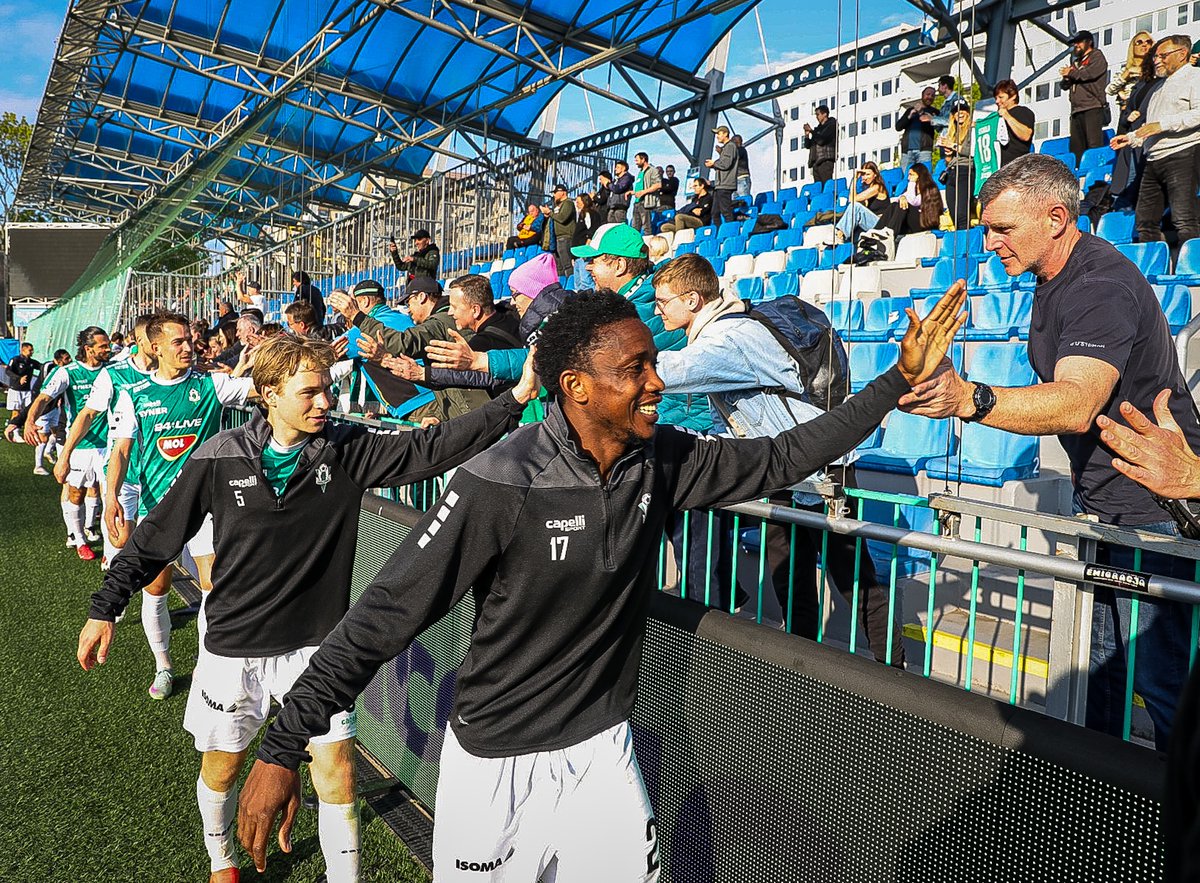 FKJablonec's tweet photo. D Ě K U J E M E !
Naše město, naše barvy 🟢⚪️ https://t.co/YvoSCHUKsa