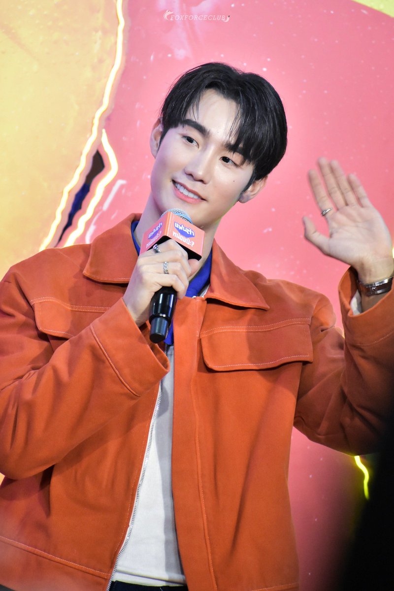 forceofficial_'s tweet image. (🦊🧡) FORCE SO FUN WITH FANTA
#FORCExแฟนต้าหน่อยป่ะ? 
#fforce_ #FOLARIS 

จบไปแล้วกับงาน สนุกสุดฟินกับ &quot;แฟนต้า&quot; หน่อยป่ะ? ของคุณฟอส @fforcejs ขอขอบคุณทางแฟนต้า @FantaThailand ที่ให้โอกาสคุณฟอสได้มาร่วมกิจกรรมสนุกสุดฟินกับแฟนคลับ พร้อมกับรับความซ่ากับเครื่องดื่มแฟนต้า…